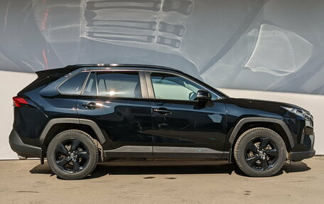 Toyota RAV4, 2022 год, 3 780 000 рублей, 27 фотография