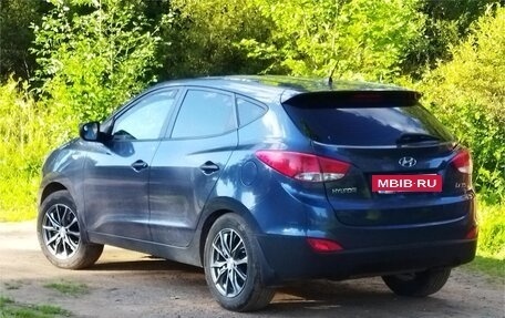 Hyundai ix35 I рестайлинг, 2010 год, 750 000 рублей, 2 фотография