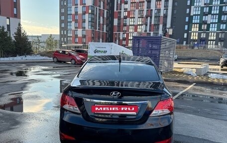 Hyundai Solaris II рестайлинг, 2011 год, 590 000 рублей, 4 фотография