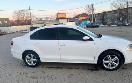 Volkswagen Jetta VI, 2014 год, 1 250 000 рублей, 4 фотография