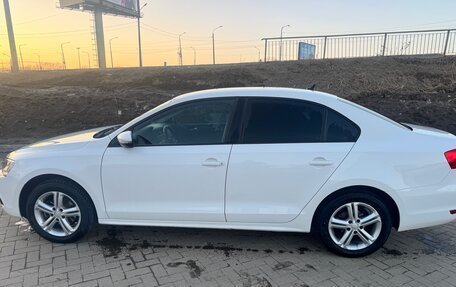 Volkswagen Jetta VI, 2014 год, 1 250 000 рублей, 3 фотография