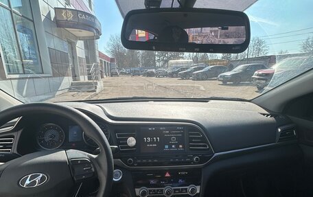 Hyundai Avante, 2018 год, 2 050 000 рублей, 5 фотография