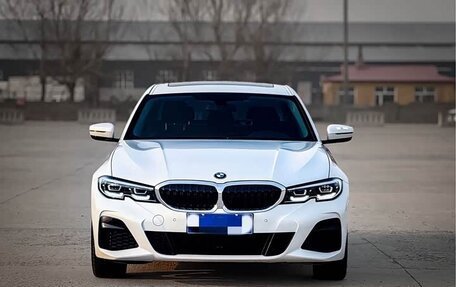 BMW 3 серия, 2023 год, 3 810 000 рублей, 2 фотография