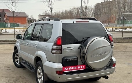 Toyota Land Cruiser Prado 120 рестайлинг, 2004 год, 1 800 000 рублей, 9 фотография