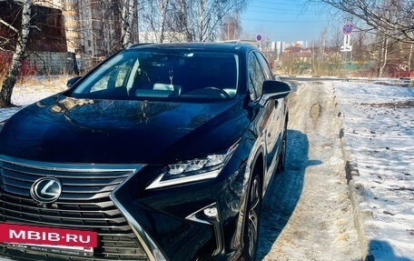 Lexus RX IV рестайлинг, 2019 год, 5 200 000 рублей, 2 фотография