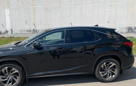 Lexus RX IV рестайлинг, 2019 год, 5 200 000 рублей, 9 фотография