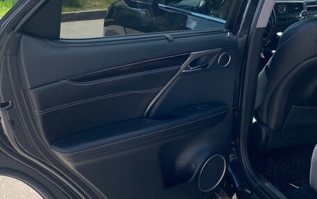 Lexus RX IV рестайлинг, 2019 год, 5 200 000 рублей, 15 фотография