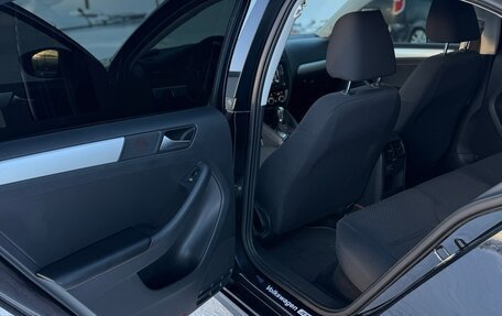 Volkswagen Jetta VI, 2012 год, 1 099 999 рублей, 12 фотография