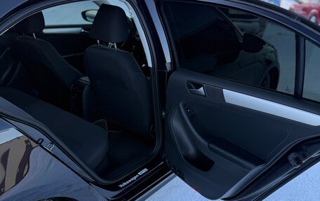 Volkswagen Jetta VI, 2012 год, 1 099 999 рублей, 14 фотография