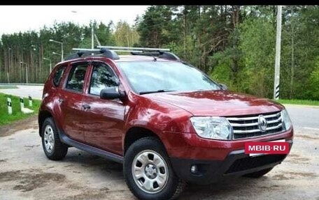 Renault Duster I рестайлинг, 2013 год, 900 000 рублей, 4 фотография