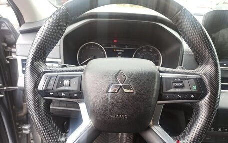 Mitsubishi Outlander, 2021 год, 3 127 000 рублей, 14 фотография