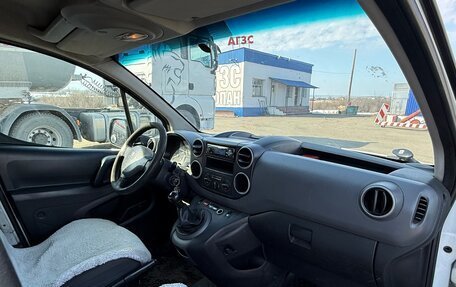 Peugeot Partner II рестайлинг 2, 2012 год, 420 000 рублей, 2 фотография