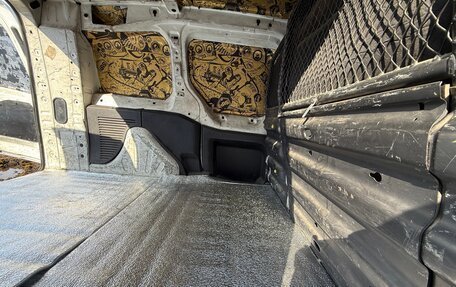 Peugeot Partner II рестайлинг 2, 2012 год, 420 000 рублей, 29 фотография