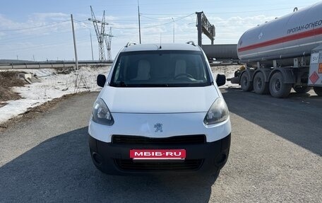 Peugeot Partner II рестайлинг 2, 2012 год, 420 000 рублей, 33 фотография
