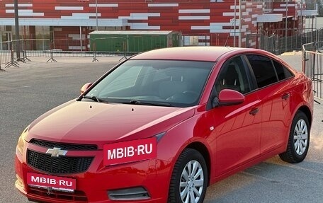 Chevrolet Cruze II, 2012 год, 747 000 рублей, 9 фотография