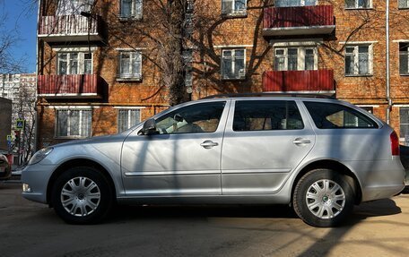 Skoda Octavia, 2012 год, 1 060 000 рублей, 2 фотография