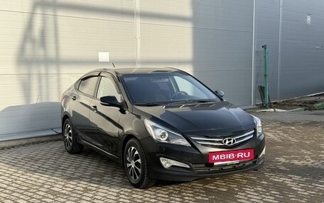 Hyundai Solaris II рестайлинг, 2014 год, 865 000 рублей, 3 фотография