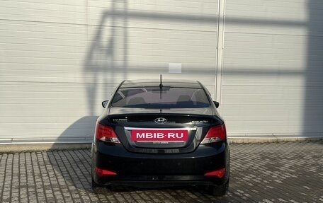Hyundai Solaris II рестайлинг, 2014 год, 865 000 рублей, 5 фотография
