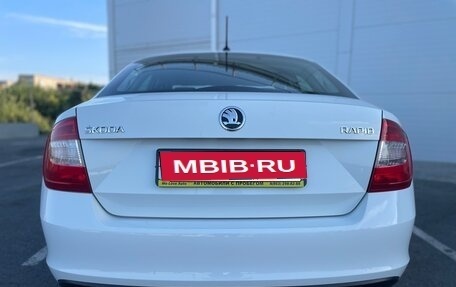 Skoda Rapid I, 2014 год, 1 300 000 рублей, 5 фотография