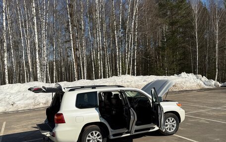 Toyota Land Cruiser 200, 2014 год, 3 650 000 рублей, 16 фотография