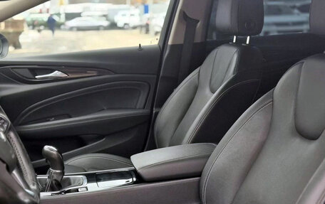 Opel Insignia II рестайлинг, 2017 год, 1 500 000 рублей, 17 фотография