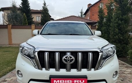 Toyota Land Cruiser Prado 150 рестайлинг 2, 2016 год, 4 550 000 рублей, 3 фотография