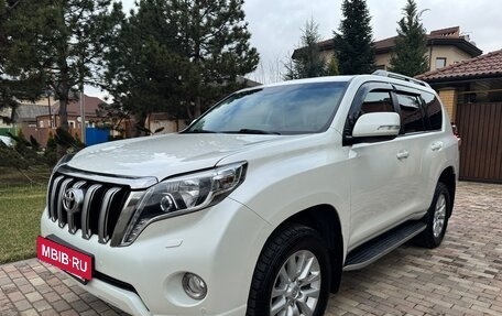 Toyota Land Cruiser Prado 150 рестайлинг 2, 2016 год, 4 550 000 рублей, 2 фотография
