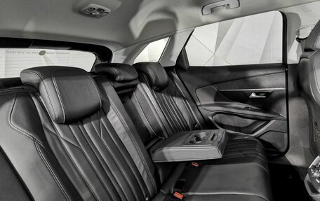 Peugeot 3008 II, 2017 год, 2 095 000 рублей, 15 фотография