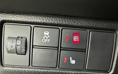 Honda Vezel, 2023 год, 2 110 000 рублей, 15 фотография