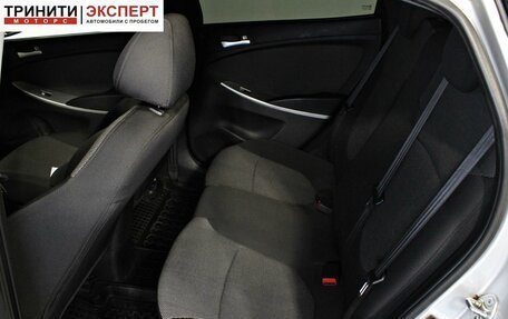 Hyundai Solaris II рестайлинг, 2011 год, 857 000 рублей, 15 фотография