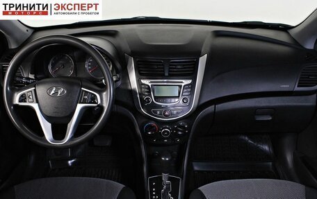 Hyundai Solaris II рестайлинг, 2011 год, 857 000 рублей, 11 фотография