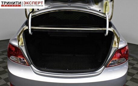 Hyundai Solaris II рестайлинг, 2011 год, 857 000 рублей, 16 фотография