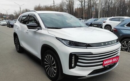 CheryExeed TXL, 2023 год, 2 650 000 рублей, 3 фотография