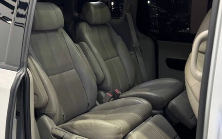 KIA Carnival III, 2018 год, 3 449 900 рублей, 32 фотография