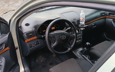 Toyota Avensis III рестайлинг, 2008 год, 580 000 рублей, 2 фотография