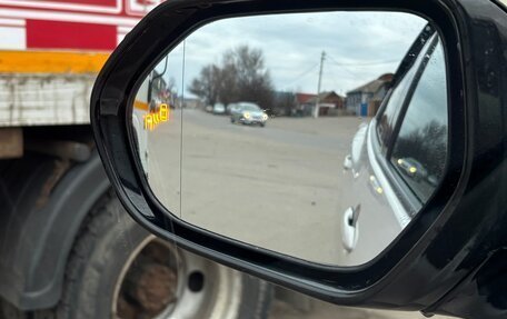 Toyota Prius IV XW50, 2018 год, 2 400 000 рублей, 6 фотография