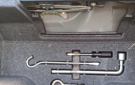 Honda Fit Shuttle I рестайлинг, 2014 год, 1 000 000 рублей, 13 фотография