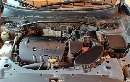 Mitsubishi Outlander III рестайлинг 3, 2010 год, 1 189 000 рублей, 7 фотография