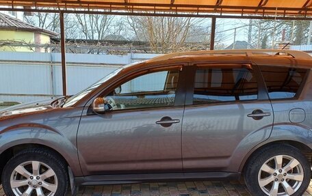 Mitsubishi Outlander III рестайлинг 3, 2010 год, 1 189 000 рублей, 5 фотография