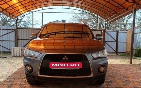 Mitsubishi Outlander III рестайлинг 3, 2010 год, 1 189 000 рублей, 3 фотография