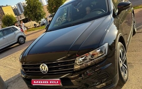 Volkswagen Tiguan II, 2019 год, 2 650 000 рублей, 1 фотография