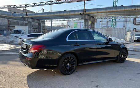 Mercedes-Benz E-Класс, 2019 год, 3 650 000 рублей, 7 фотография