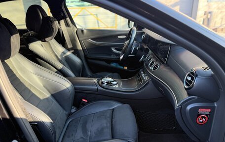 Mercedes-Benz E-Класс, 2019 год, 3 650 000 рублей, 37 фотография