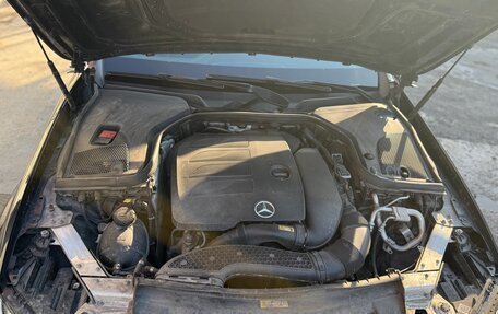 Mercedes-Benz E-Класс, 2019 год, 3 650 000 рублей, 38 фотография