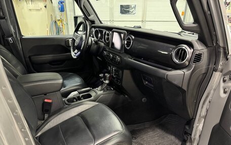 Jeep Wrangler, 2020 год, 5 550 000 рублей, 11 фотография