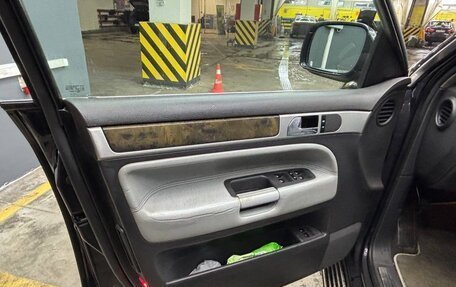 Volkswagen Touareg III, 2006 год, 750 000 рублей, 13 фотография