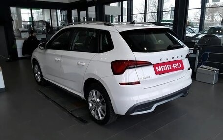 Skoda Kamiq I, 2023 год, 1 732 000 рублей, 4 фотография