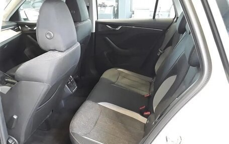 Skoda Kamiq I, 2023 год, 1 732 000 рублей, 7 фотография