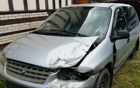 Chrysler Voyager III, 1999 год, 198 000 рублей, 11 фотография