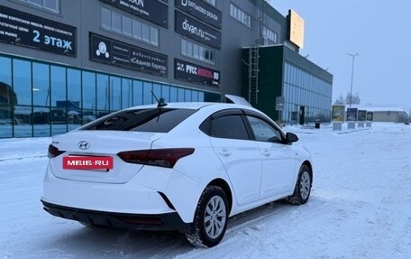 Hyundai Solaris II рестайлинг, 2021 год, 1 300 000 рублей, 4 фотография